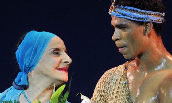 Alicia Alonso y Carlos Acosta, en la  gala del Royal Ballet de Londres en La Habana