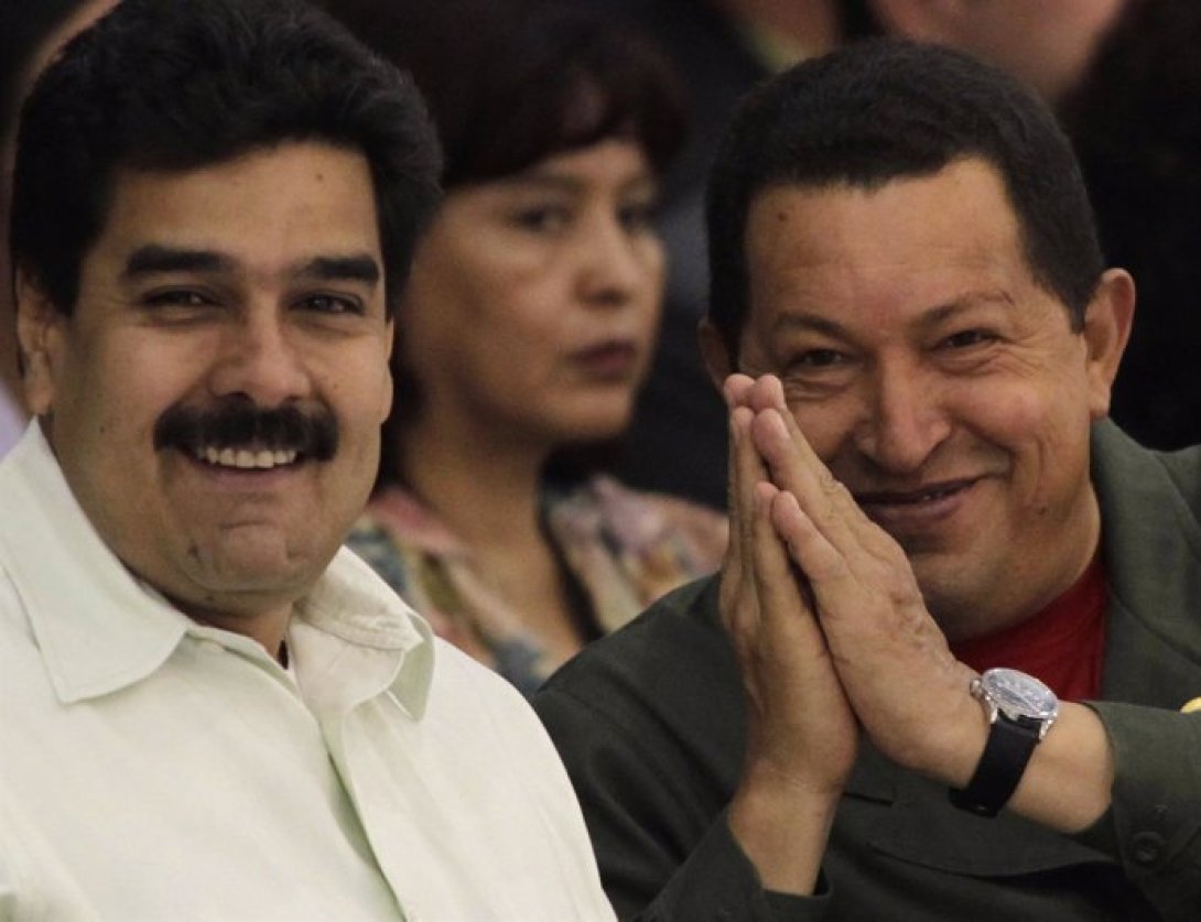 Nicolás Maduro y Hugo Chávez.